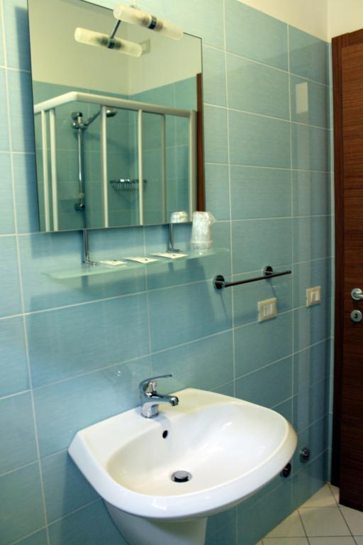 Residence Barcarola Sirmione Zimmer foto